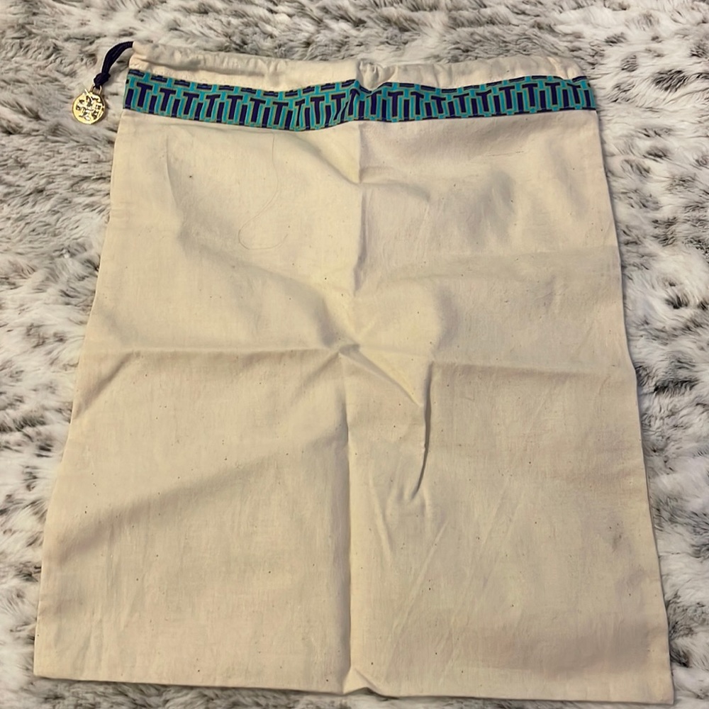 NWT Tory Burch  Purse cover never used